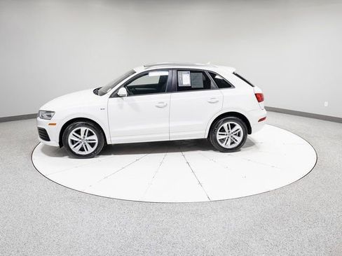 Used 2018 Audi Q3 2.0T Premium AWD/4WD image 36