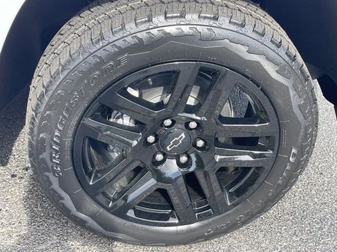 New 2025 Chevrolet Colorado Z71 w/ Technology Package AWD/4WD image 24