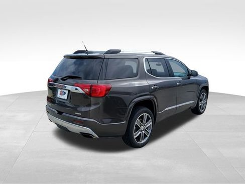 Used 2019 GMC Acadia Denali w/ Technology Package AWD/4WD image 5