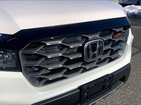 Used 2023 Honda Passport TrailSport image 27