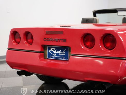 Used 1989 Chevrolet Corvette Convertible image 26