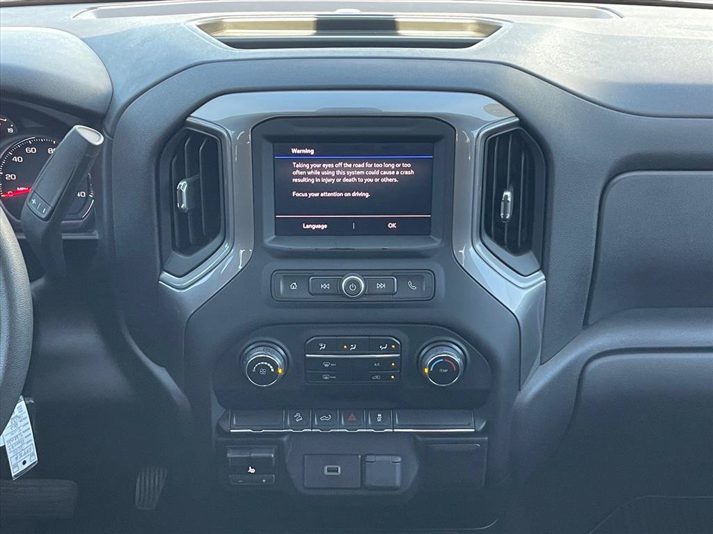 Used 2020 Chevrolet Silverado 1500 Custom Trail Boss w/ Custom Convenience Package AWD/4WD image 15