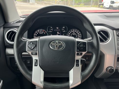 Used 2018 Toyota Tundra SR5 w/ TRD Off Road Package AWD/4WD image 19