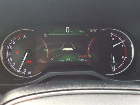 Used 2019 Toyota RAV4 Limited image 20