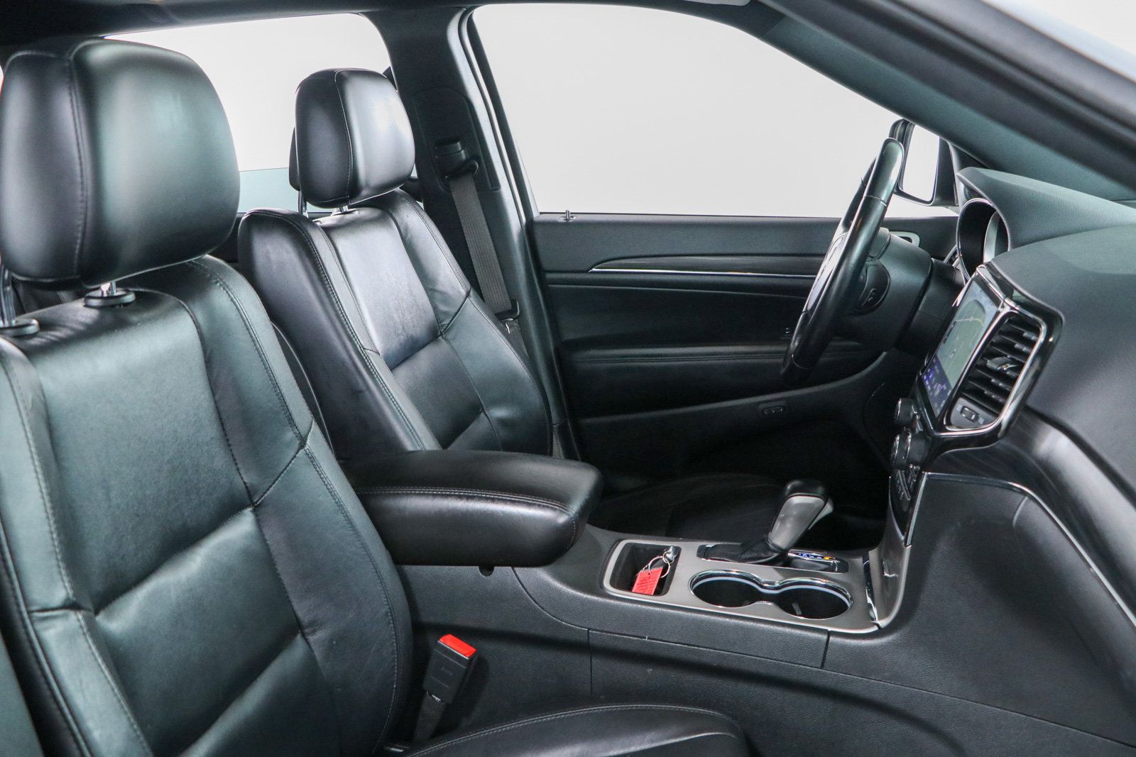 Used 2021 Jeep Grand Cherokee Limited RWD image 27