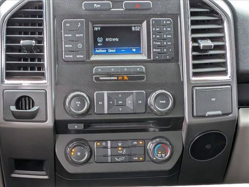 Used 2017 Ford F150 XLT RWD image 13
