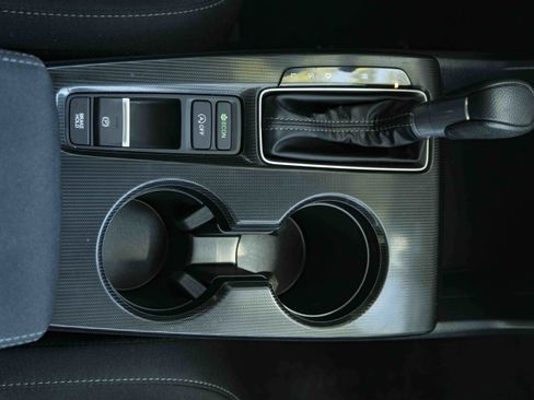 Certified 2025 Honda Civic LX image 27