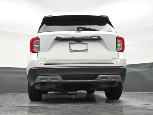 Used 2020 Ford Explorer XLT w/ Equipment Group 202A RWD image 23