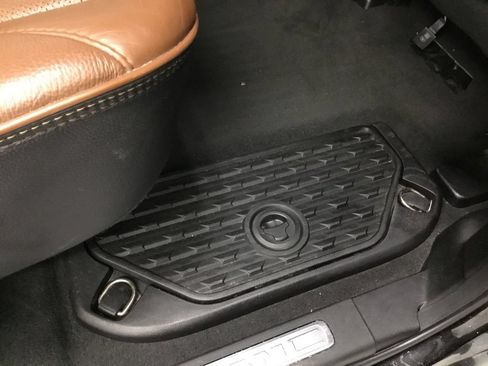 Used 2022 RAM 1500 Limited AWD/4WD image 39