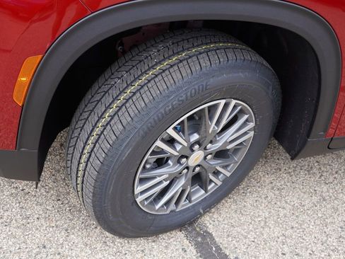 New 2026 Chevrolet Traverse LT w/ Driver Confidence Package image 9