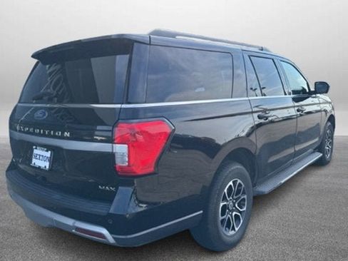 Used 2023 Ford Expedition Max XLT image 7