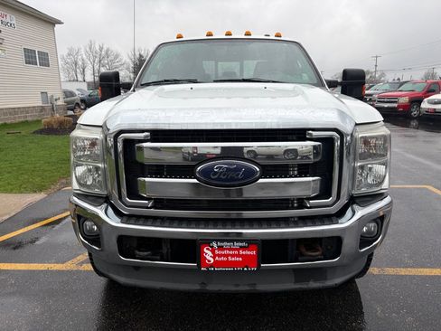 Used 2013 Ford F250 Lariat w/ Snow Plow Prep Pkg AWD/4WD image 3