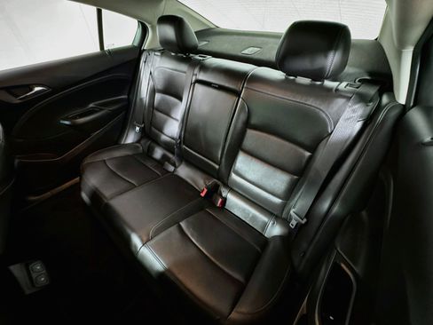 Used 2018 Chevrolet Cruze Premier w/ Enhanced Convenience Package FWD image 21
