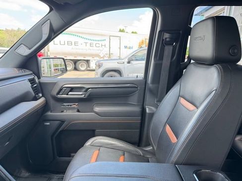 Certified 2023 GMC Sierra 1500 AT4 w/ AT4 Premium Package AWD/4WD image 20