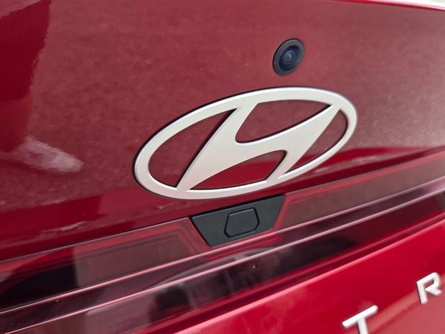 Used 2024 Hyundai Elantra SEL FWD image 14