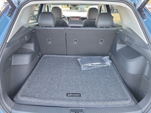 New 2026 Volkswagen Tiguan SE AWD/4WD image 15