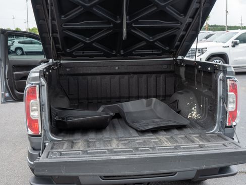 Used 2021 GMC Canyon AT4 w/ Driver Alert Package AWD/4WD image 32