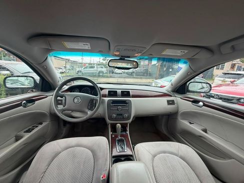 Used 2011 Buick Lucerne CX FWD image 18