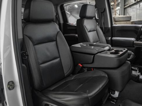 Used 2021 Chevrolet Silverado 1500 LTZ RWD image 31