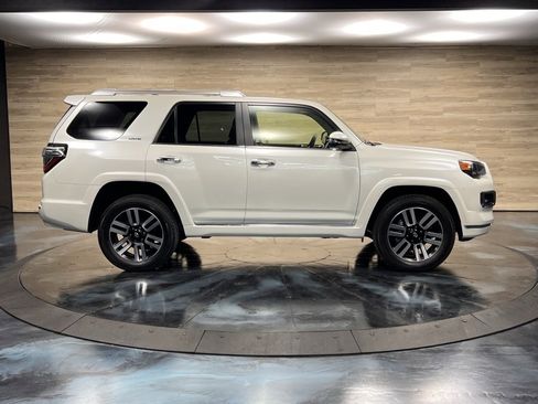 Used 2023 Toyota 4Runner Limited image 19