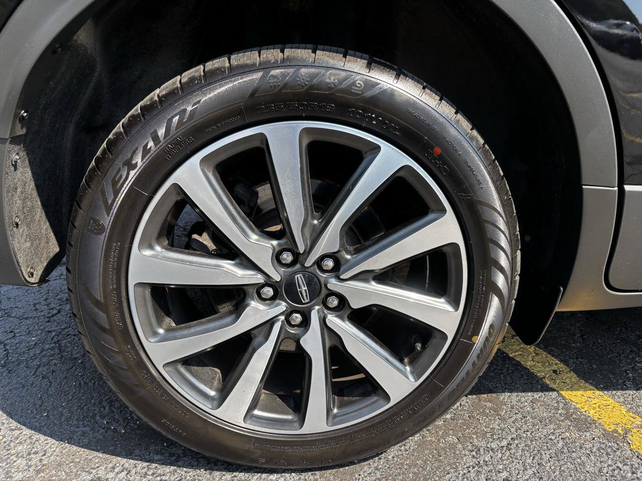 Used 2019 Lincoln MKC Reserve w/ MKC Climate Package AWD/4WD image 9