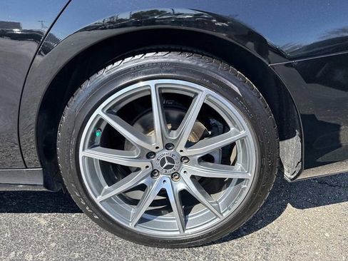 Used 2021 Mercedes-Benz E 350 E 350 image 4