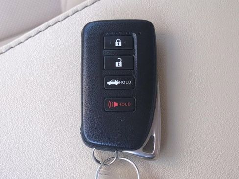 Used 2015 Lexus ES 350 w/ Luxury Package image 23