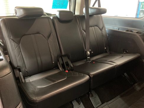 Used 2018 Ford Expedition Max Platinum AWD/4WD image 10