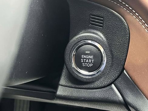 Used 2022 Subaru Outback Touring XT image 35