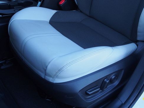 Used 2024 Toyota Corolla XSE image 17