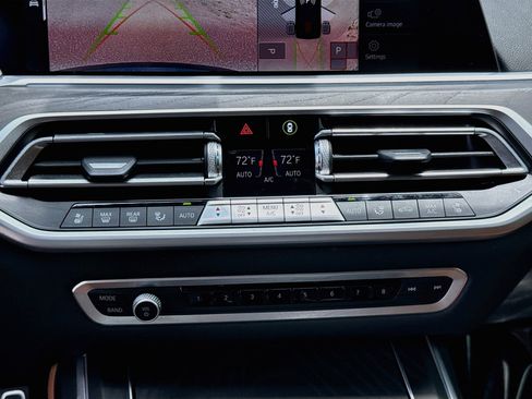 Used 2022 BMW X7 M50i w/ Executive Package AWD/4WD image 37