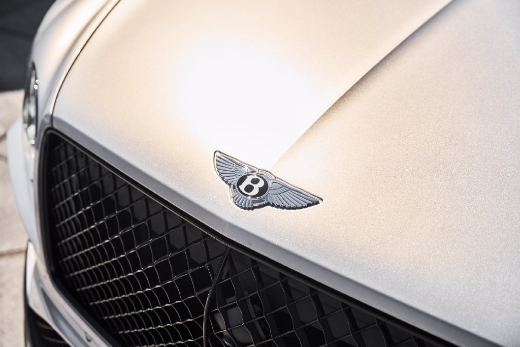 Used 2025 Bentley Bentayga AWD/4WD image 7