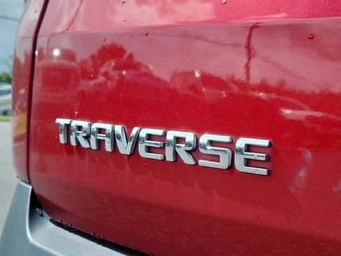 Used 2023 Chevrolet Traverse LT FWD image 27