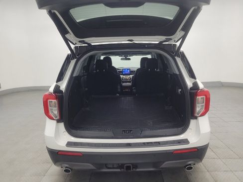 Used 2021 Ford Explorer XLT w/ Equipment Group 202A RWD image 29