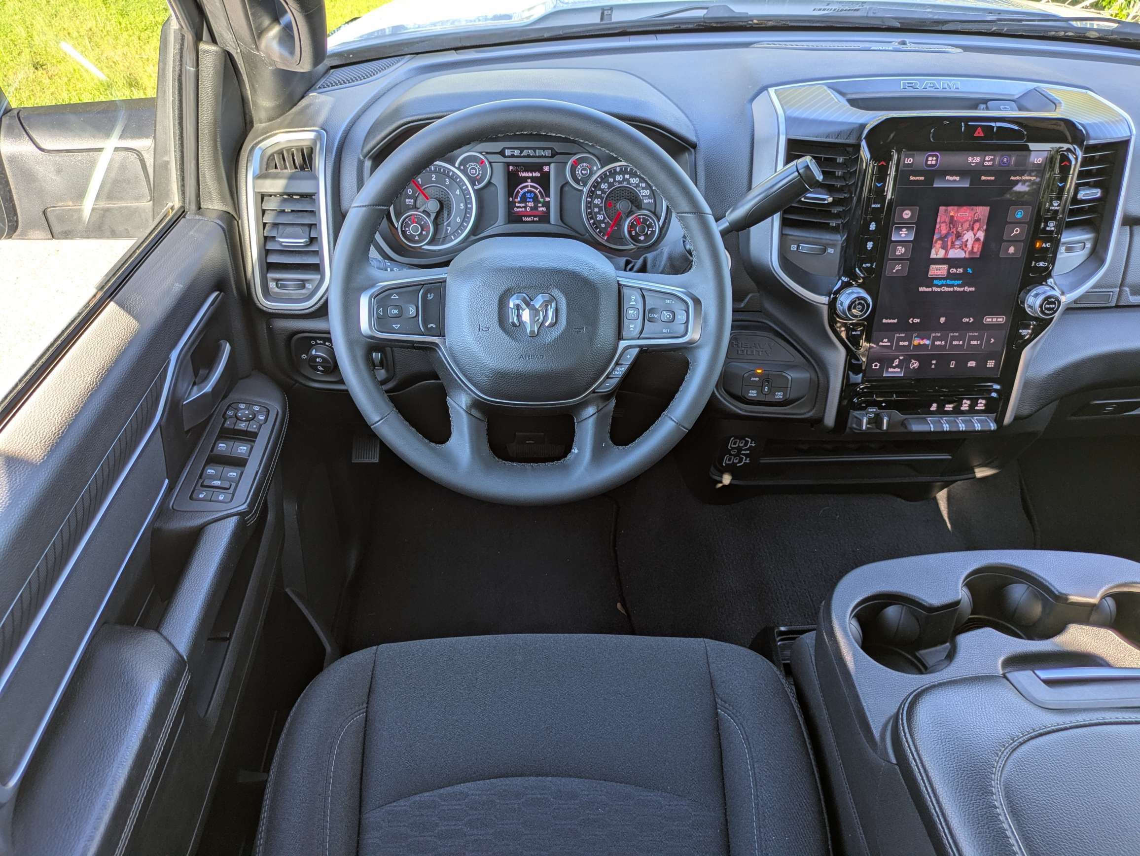 Used 2026 RAM 2500 Big Horn AWD/4WD image 17