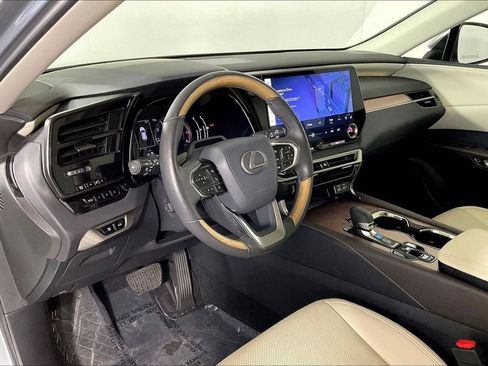 Used 2023 Lexus RX 350 FWD image 14