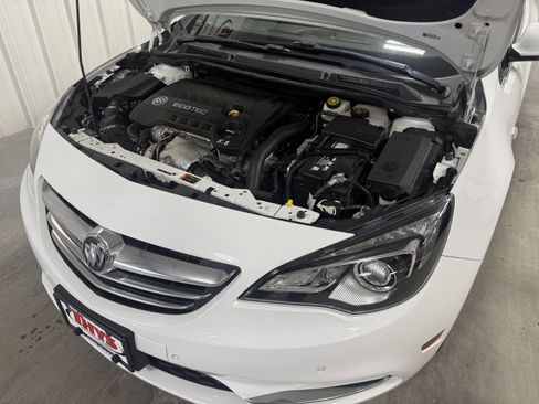 Used 2019 Buick Cascada Premium image 19
