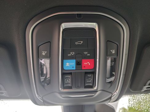 New 2026 Jeep Grand Cherokee L 4WD image 40