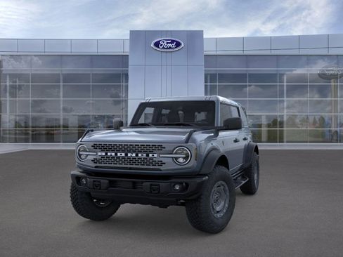 New 2025 Ford Bronco Badlands w/ Sasquatch Package AWD/4WD image 2