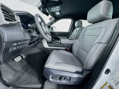 New 2026 Toyota Tundra Limited AWD/4WD image 11