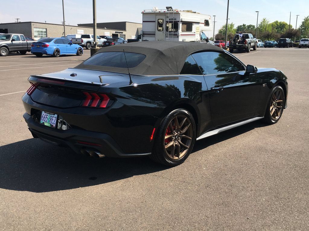 Used 2024 Ford Mustang GT Premium RWD image 6