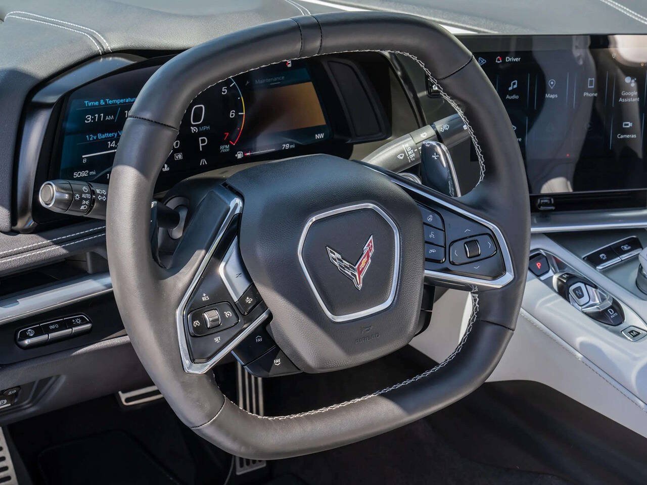 Used 2024 Chevrolet Corvette Stingray Preferred Conv w/ Z51 Performance Package RWD image 21