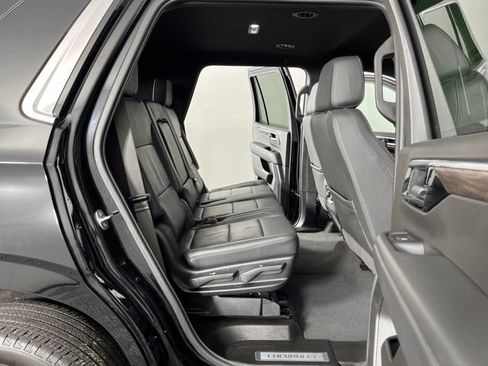 Used 2025 Chevrolet Tahoe LT AWD/4WD image 47