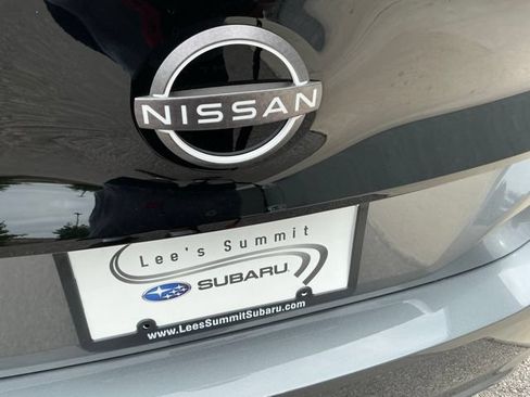Used 2025 Nissan Leaf S FWD image 4