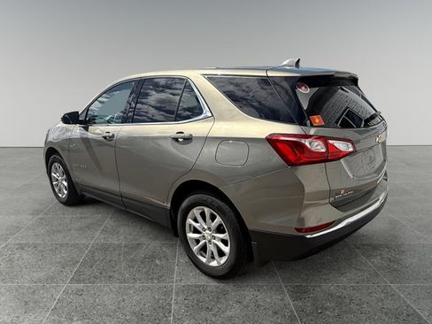 Used 2018 Chevrolet Equinox LT image 3