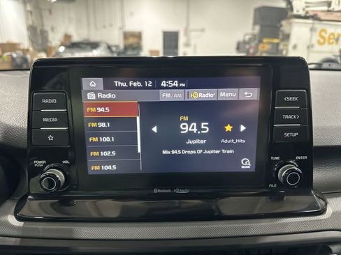 Used 2022 Kia Seltos LX image 16