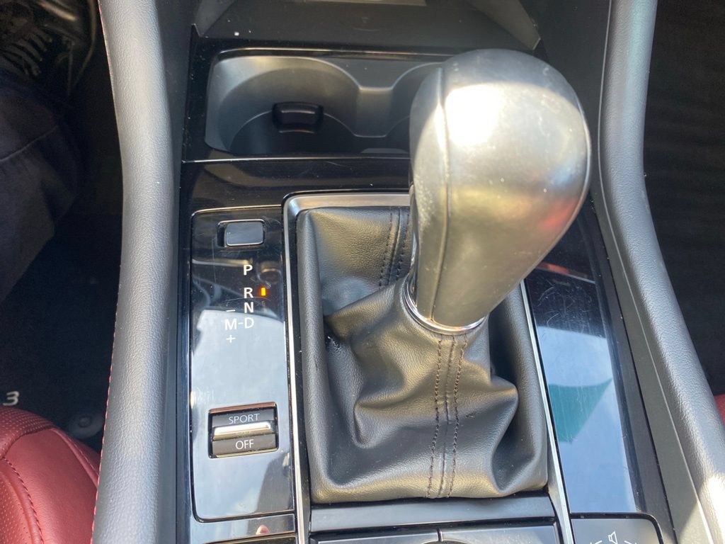 Used 2025 MAZDA MAZDA3 s AWD/4WD image 17