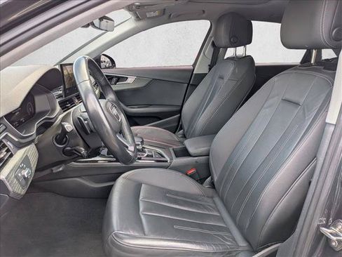 Used 2022 Audi A4 2.0T Premium Plus w/ Premium Plus Package AWD/4WD image 16