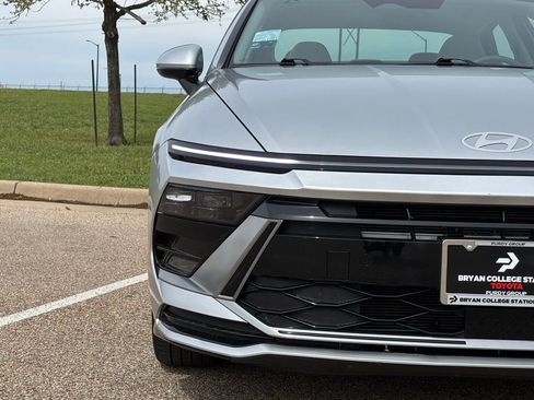 Used 2025 Hyundai Sonata SEL image 4