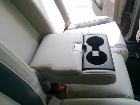 Used 2009 MAZDA CX-9 Grand Touring w/ Moonroof & Bose Audio Pkg AWD/4WD image 20
